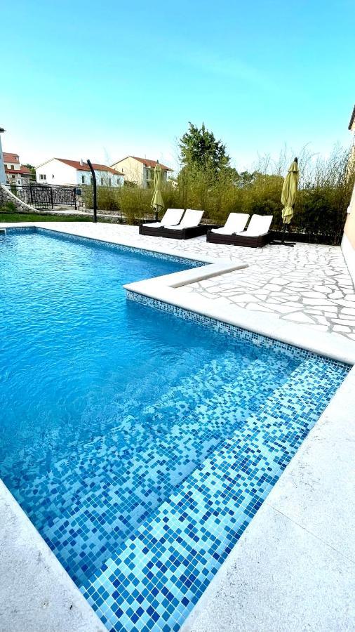 Villa Muraj-Kornic, Krk Экстерьер фото
